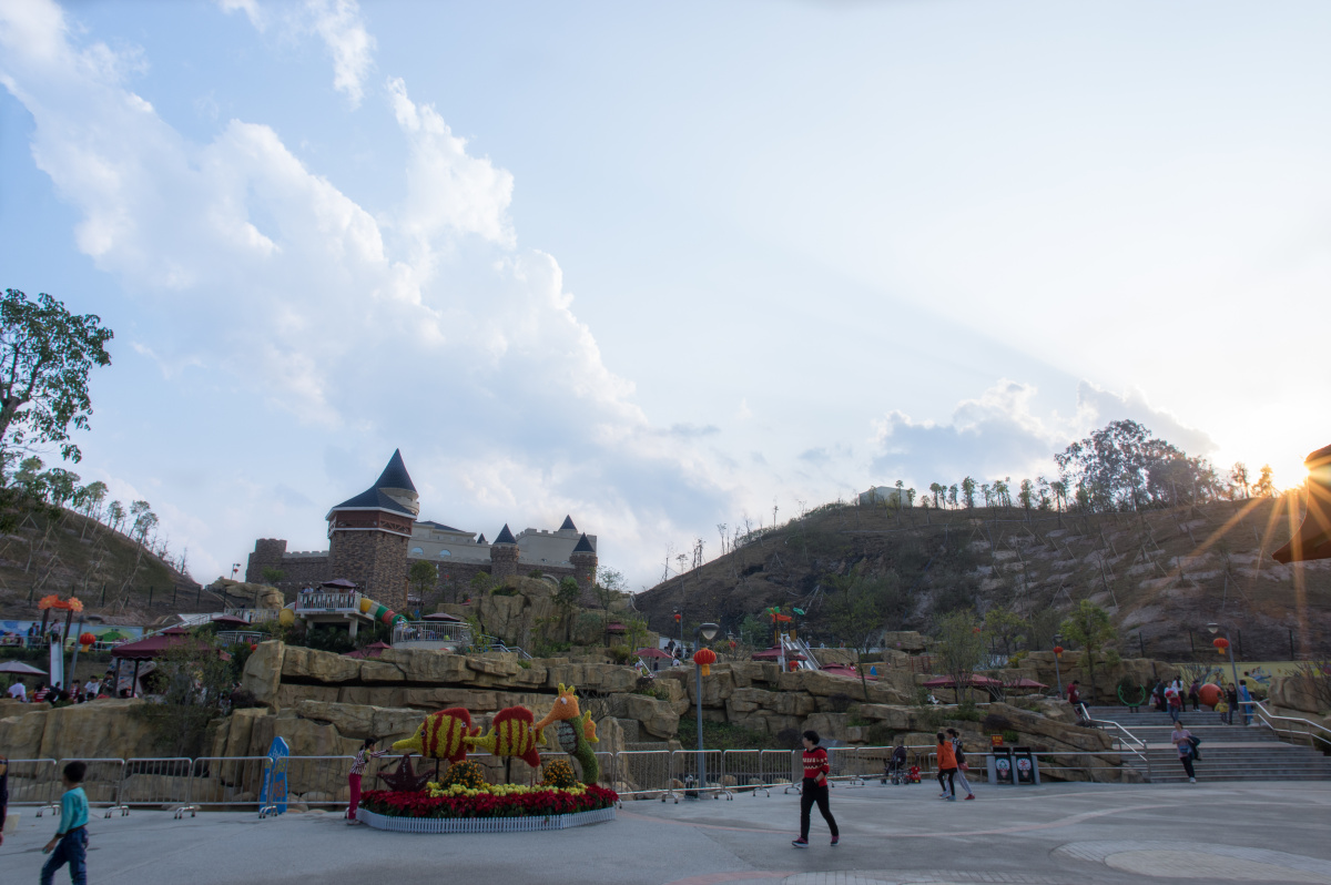 花都儿童公园 发布于  16年2月16日