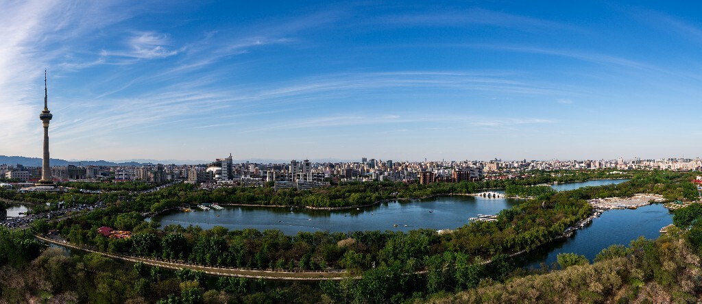 俯瞰春天的玉渊潭公园，更显美丽景色
