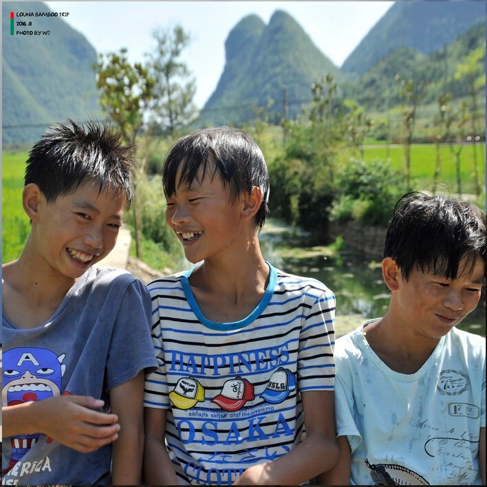 写进青春的，<br />
永远是那羞涩而肆意的绽放。