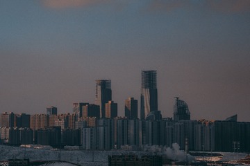 322307