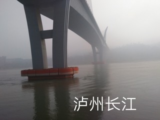 587818