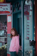 001