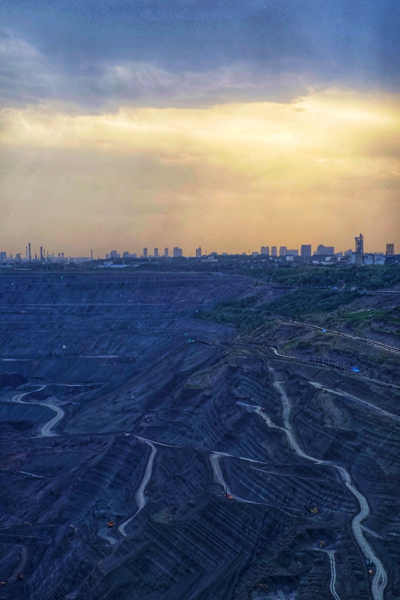 抚顺的西露天矿