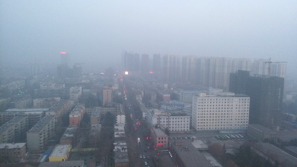 雾霾之下