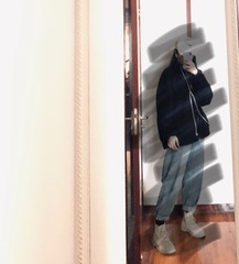 001