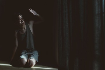 001