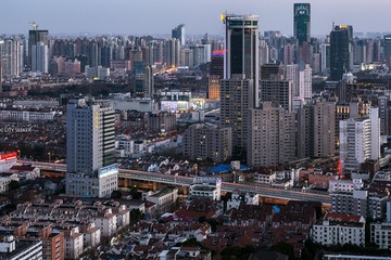 城