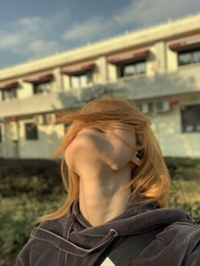001