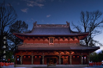 阇黎饭后钟