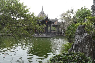 餘蔭山房　（一）