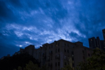 蓝色的天空