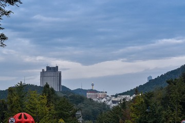 144992