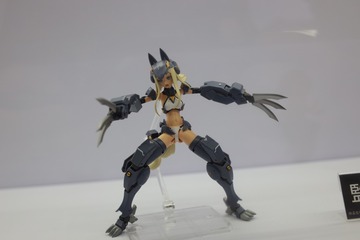52850