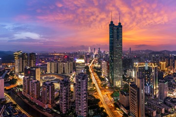 一曲笙歌，千门灯火