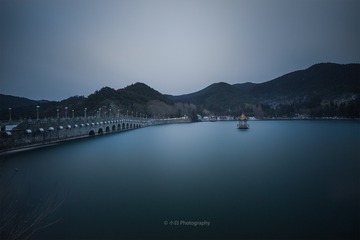 芦林湖晨景