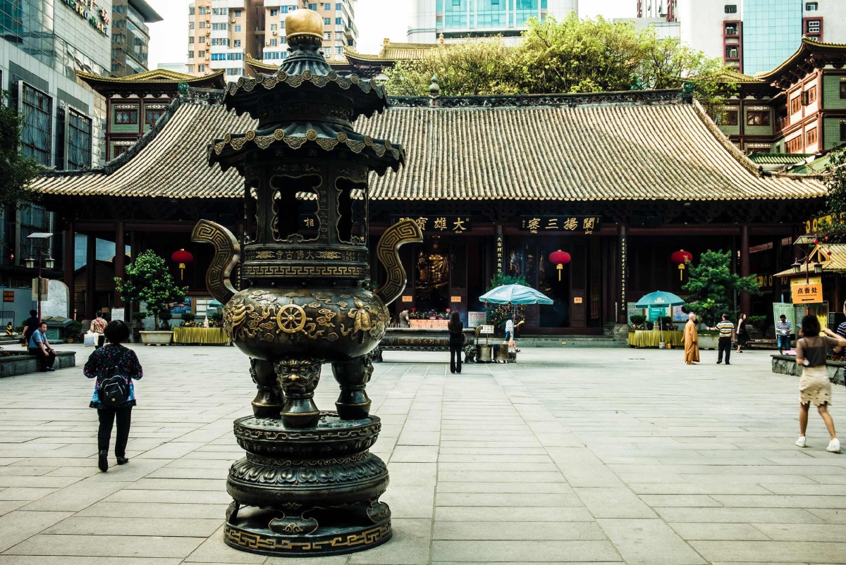 广州大佛寺,大雄宝殿