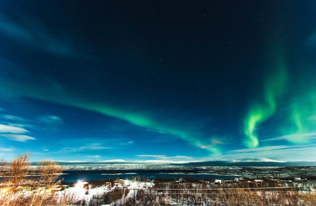 1/12夜景极光星空#瑞典佳能还没有人打赏,快来当第一个打赏的人吧打赏