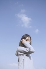 001