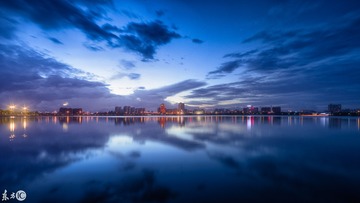 罗远超+华灯初上白石湖+广西钦州市白石湖公园