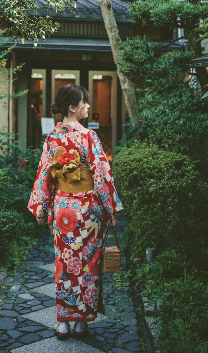 京都和服一只脚迈入江户时代