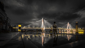 282153