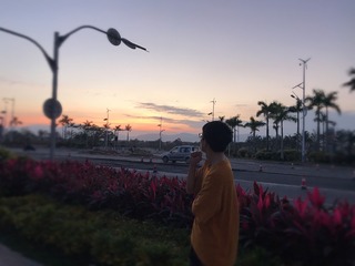 001