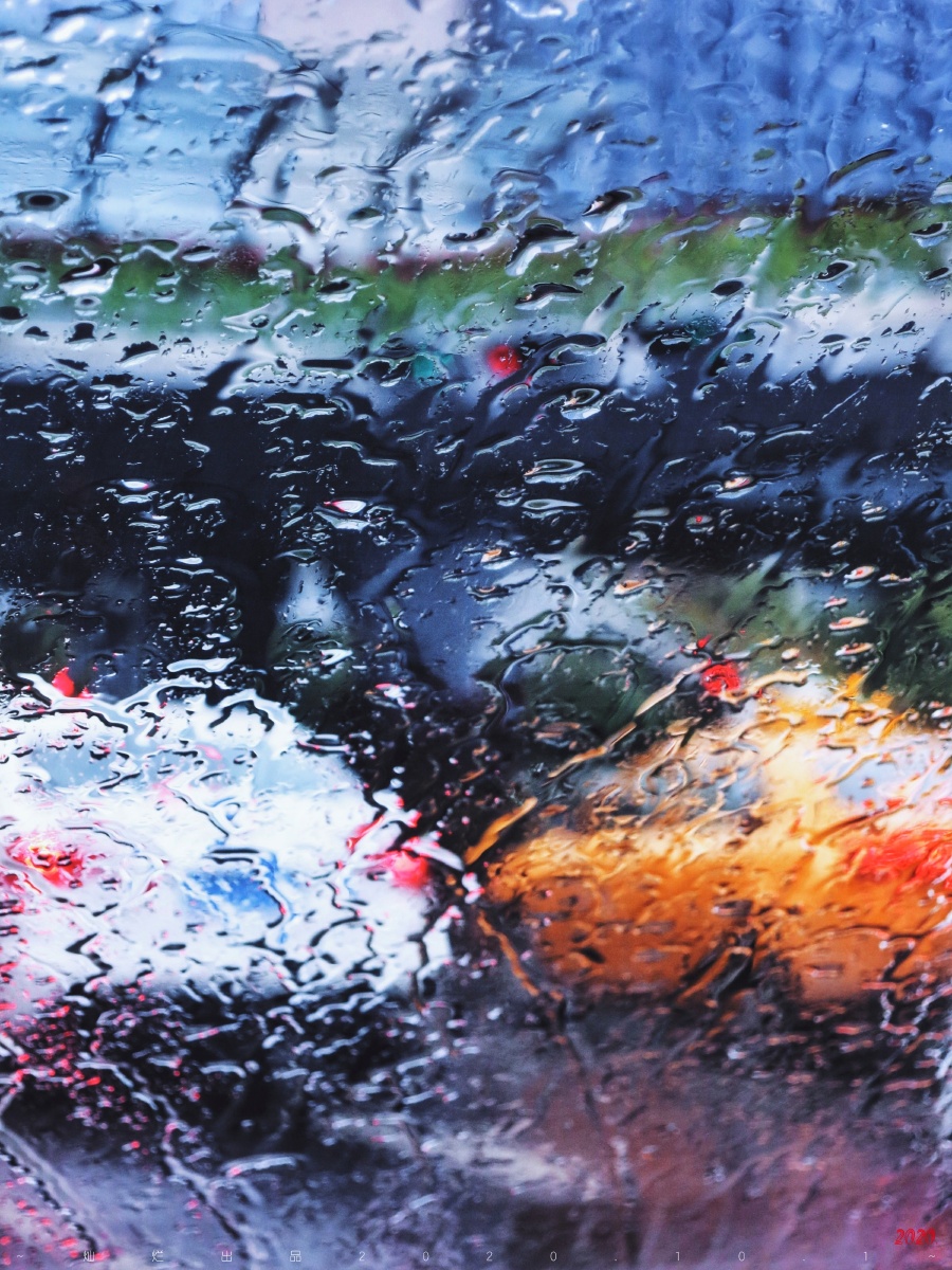 雨是流动的画面律动的油彩朦胧的抽象