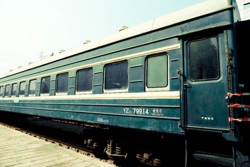 782619