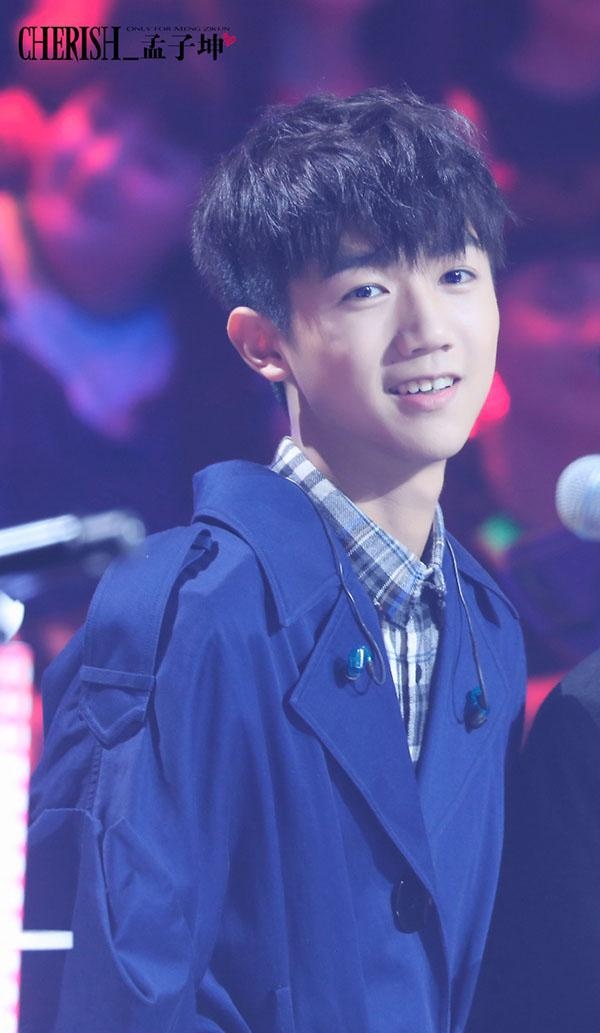 魂牵孟萦与子同行朗朗乾坤唯我独尊子坤不离紫米不弃