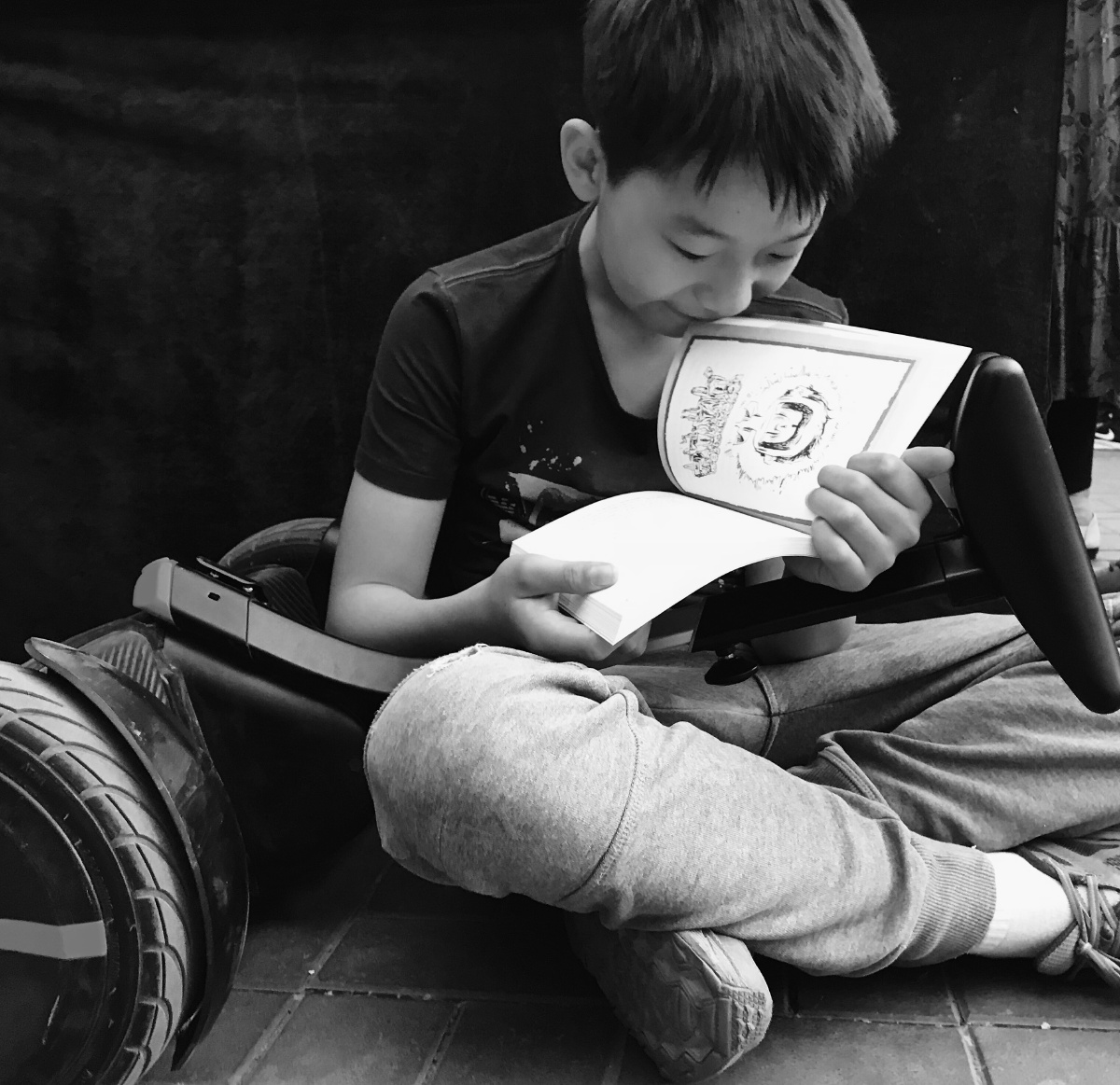 小孩与书