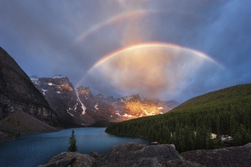 20160703-Rainbow-Sunrise-at-Moraine-Lake-5