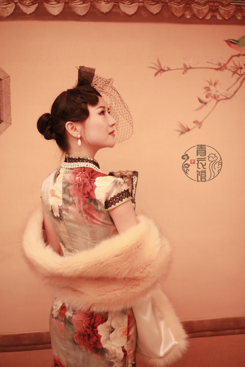 军阀太太旗袍美人青衣馆出境纤纤