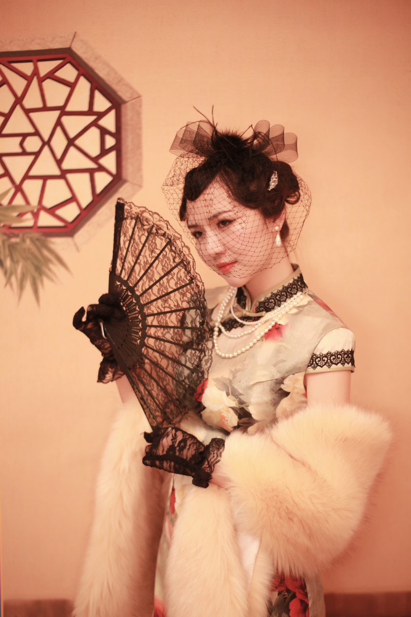 军阀太太旗袍美人青衣馆出境纤纤