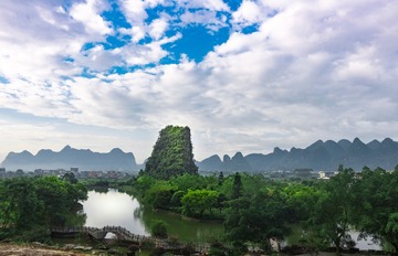 DSC_2675_sRGB