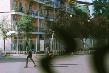 1617580