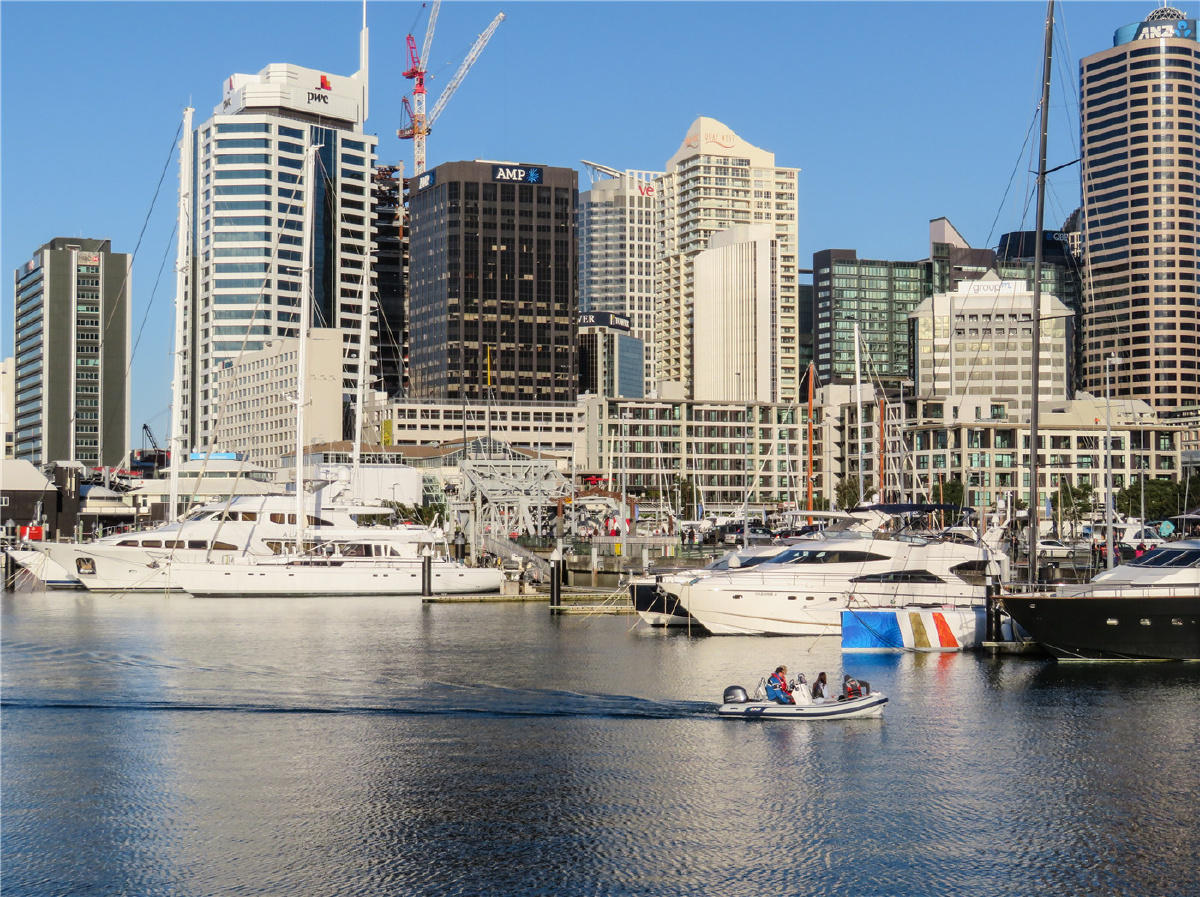 奥克兰港码头风光