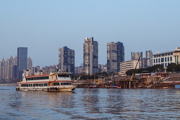 C0A75D85-674F-4EBC-9C20-A4F2A845209F/L0/001