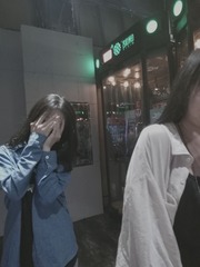 373280