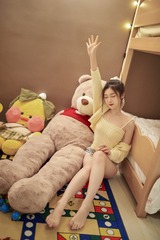 13E102F6-E187-443B-889F-0CB870263EE1/L0/001