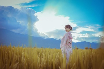 001