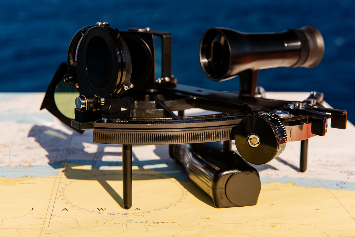 航海仪器六分仪 - 马汉 - 图虫