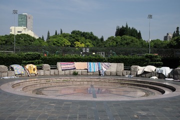 L1008434
