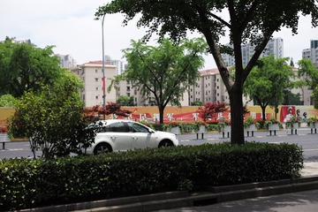 L1008489