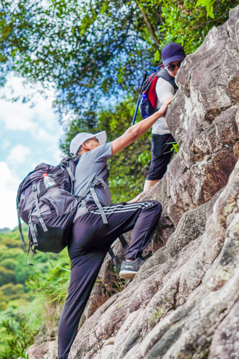 一起爬山吗