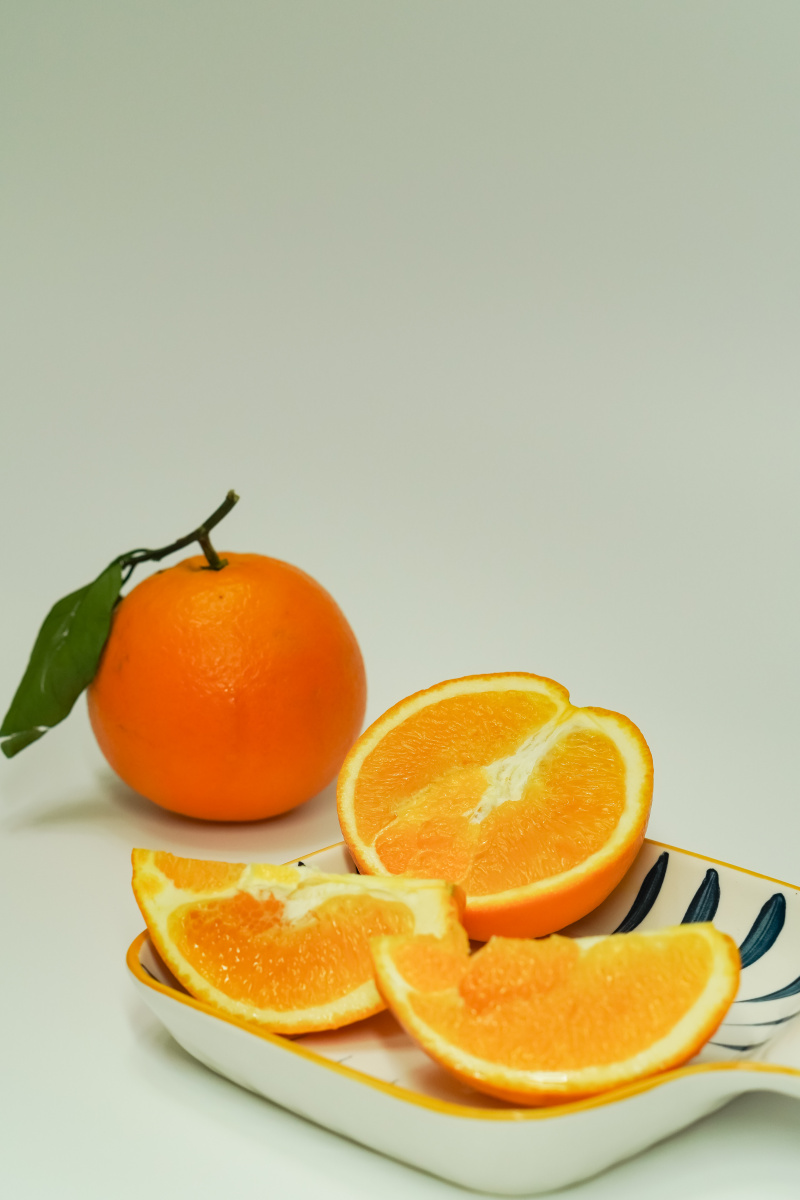 橙子随拍室内光有点暗没拍好