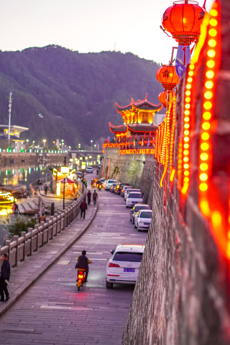 福建龙岩长汀汀州古城夜景