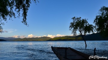 5745086