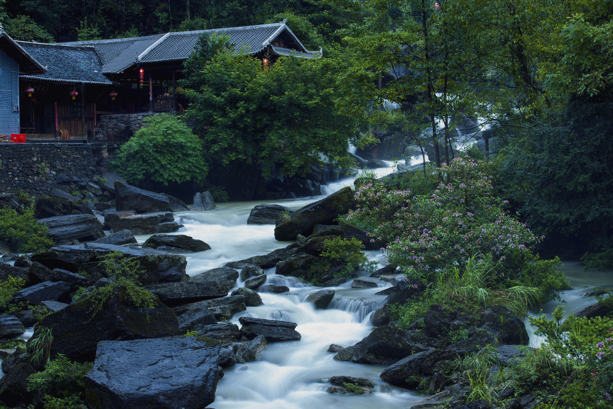 湖北来凤古寨仙居