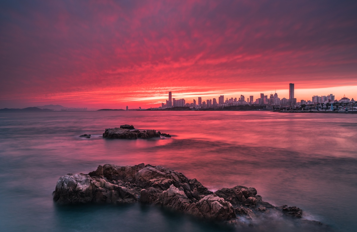 青岛麦岛路火烧云