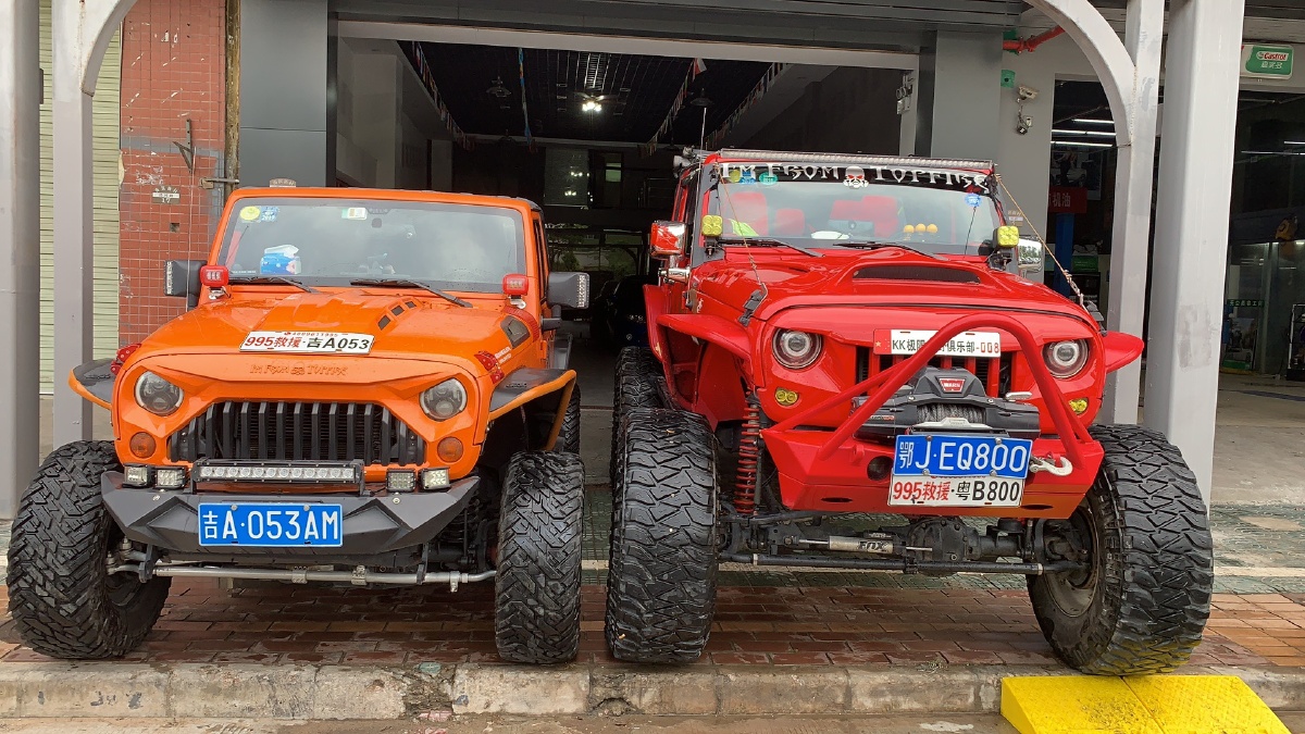 汽修重型工具车